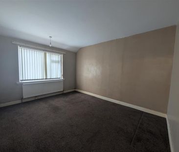 3 bedroom property to rent - Photo 3