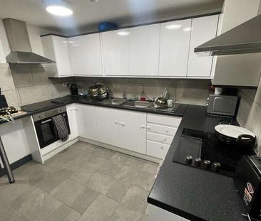 Dorset Avenue, Hayes, UB4 - Photo 1