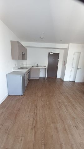 Baryta House, Southend On Sea, Essex, SS2 - Photo 5