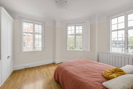 3 bedroom flat to rent - Photo 5