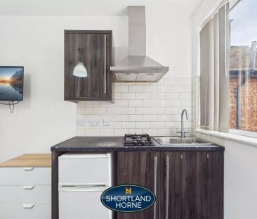 Coundon Road, Coventry - Photo 2