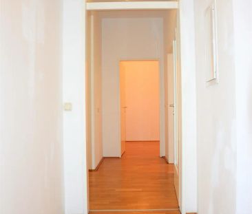 3 ZIMMERWOHNUNG MIT BALKON DROUOTSTRASSE/BULGARIEPLATZ - Foto 5