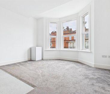Property to rent - Photo 5