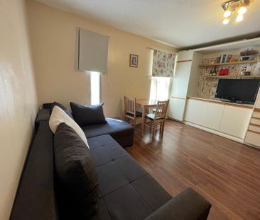 Studio to rent - Photo 6