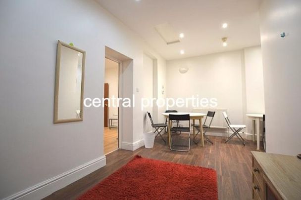 Moorland Avenue, - Photo 1