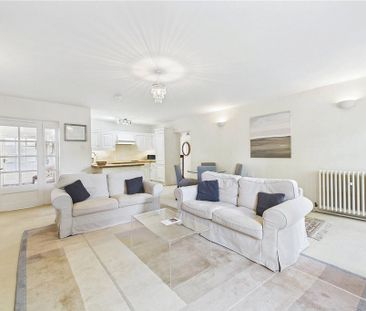 2 bedroom maisonette to rent - Photo 2