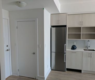 For Lease - 150 Fairview Mall Drive Unit# 211, Toronto, Ontario - Photo 2