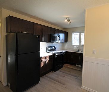 Main 11603 138 Ave NW | 11603 138 Ave NW, Edmonton - Photo 1