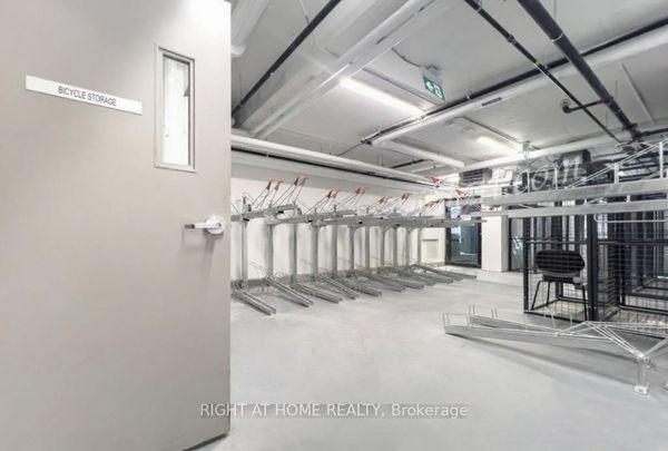 For Lease - 8 Wellesley Street Unit# 3816, Toronto, Ontario - Photo 1