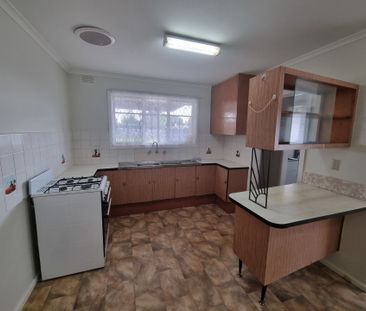 Close To All Your Families Needs - Photo 3