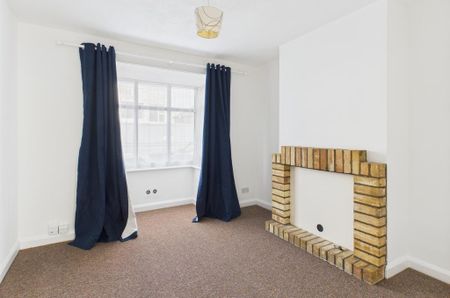 4 bedroom terraced house to rent - Photo 2
