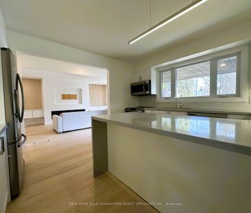 For Lease - 36 Queen Street Unit# MAIN FLOOR, Barrie, Ontario - Photo 6