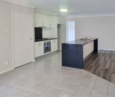 Modern Family Living in a Convenient Springdale Heights Location - Photo 3