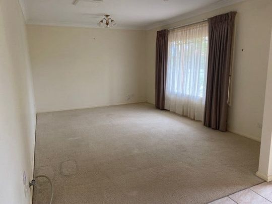 Sweet family home! - Photo 1