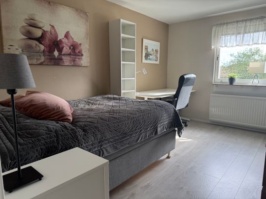 Bergshamra allé, Solna - Photo 1