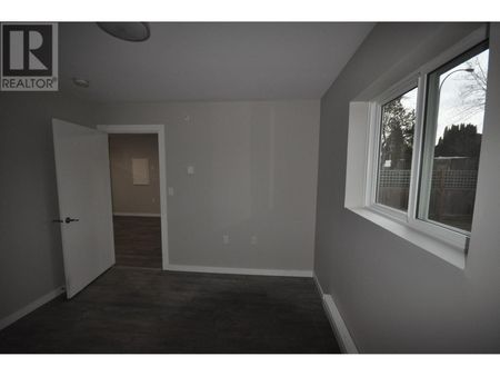 5027 BOUNDARY ROAD, Vancouver, British Columbia - Photo 2