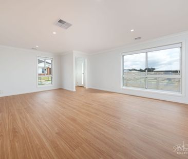Low-Maintenance Living in Glenwood Estate - Photo 1