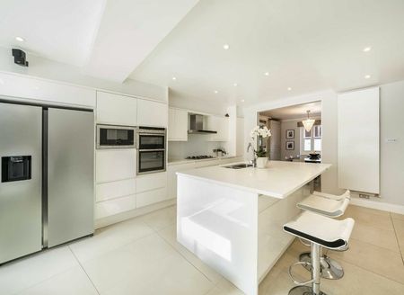 Walham Grove - Photo 4