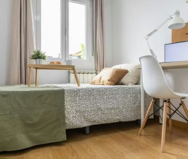 Calle Santa Eva, Madrid, Community of Madrid 28021 - Photo 6