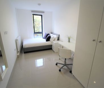 Flat 16, Westmount, LS2 9NZ, Leeds - Photo 2