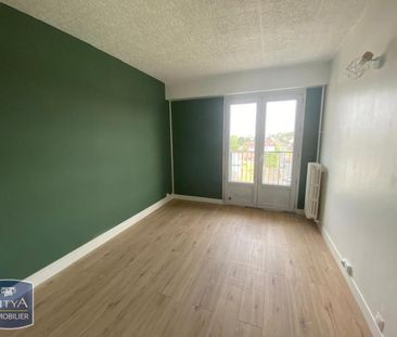 Location Appartement 4 pièces 84m² LE MANS 72100 - Photo 2