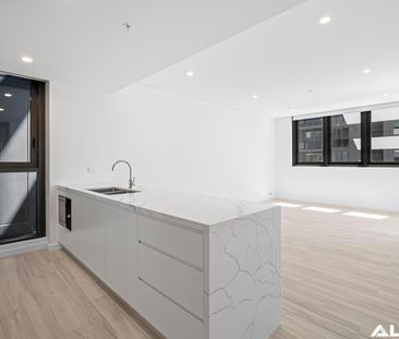 Two Bedroom + Large Study, Perfect for WFH - Photo 1