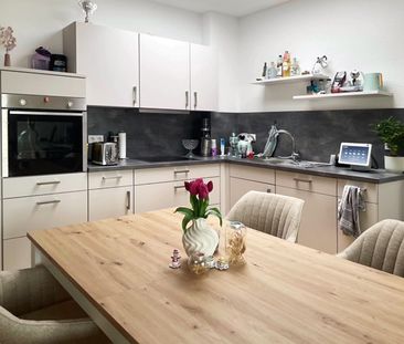 Zwei-Zimmer-Penthouse-Wohnung mit Balkon und TG-Platz - Photo 6