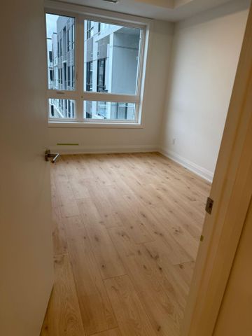 For Lease - 3250 Carding Mill Trail Unit# 436, Oakville, Ontario - Photo 2