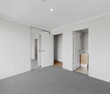 Modern Coastal Living - Photo 3