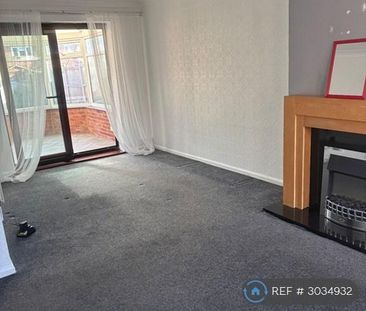 2 bedroom semi-detached house to rent - Photo 2