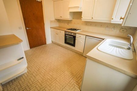 5 bedroom detached house to rent - Photo 5