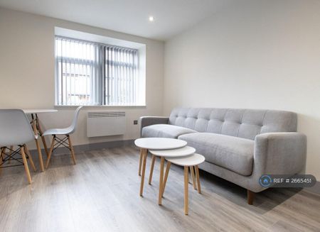 1 bedroom flat to rent - Photo 4