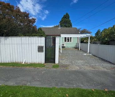 2 bedroom home - Photo 2