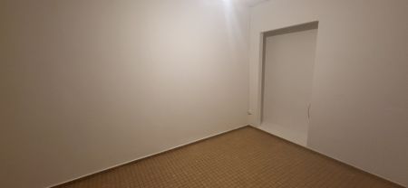 Location Appartement 4 pièces 60m² LES ABYMES 97139 - Photo 2