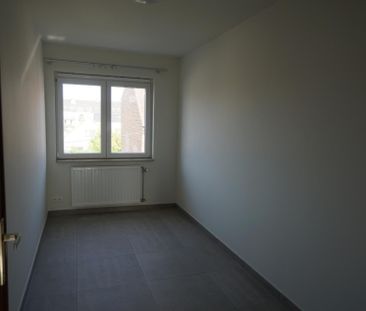 Woning met 3 slaapkamers + ruime garage - Foto 1
