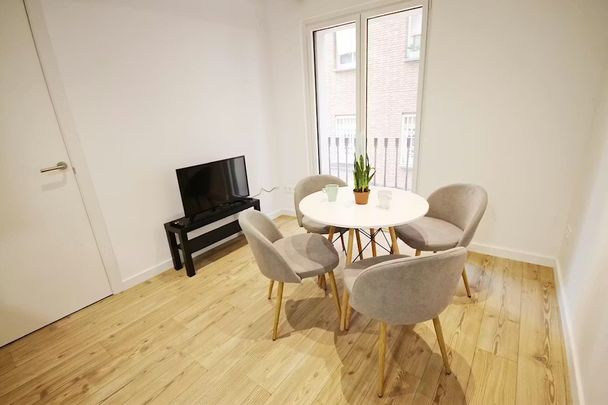 Carrer del Poeta Cabanyes, Barcelona, Catalonia 08004 - Photo 1