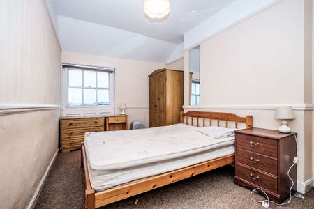 1 bedroom apartment to rent Marine Parade, Worthing, West Sussex, BN11 - Photo 4