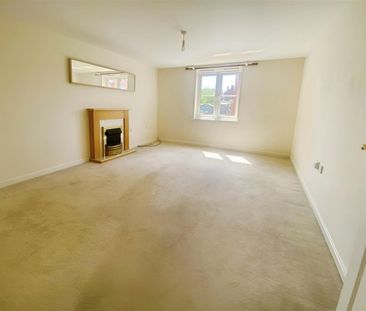 2 BED Flat To rent - Photo 1