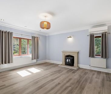 6 bedroom detached house to rent - Photo 1