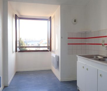 Location Appartement 2 pièces 47m² BARBERAZ 73000 - Photo 3