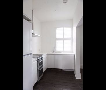 1 Bed Flat, Priory Park Road, NW6 - Photo 5