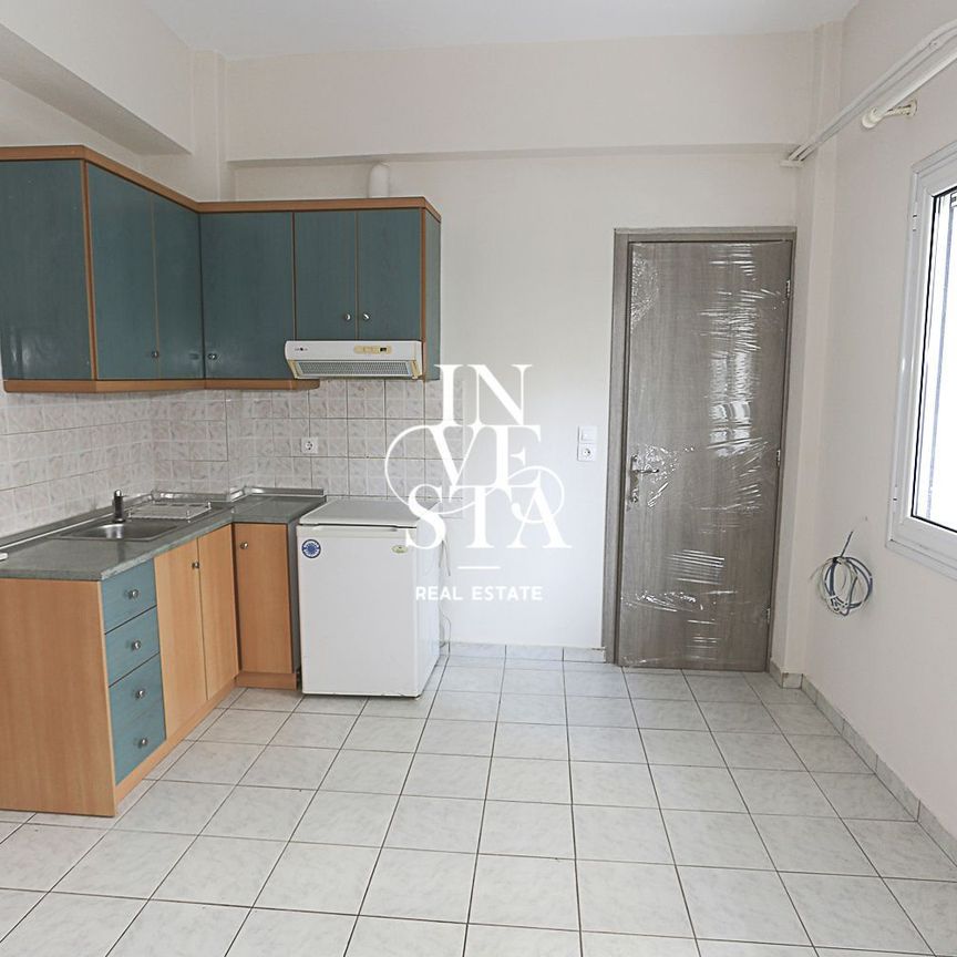 Studio/Γκαρσονιέρα για ενοικίαση - Λάρισα, - Φωτογραφία 1