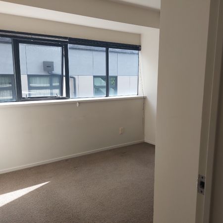 Central City Apartment - Photo 3