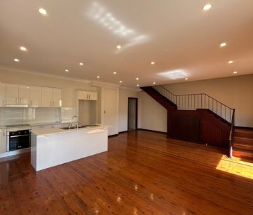 Spacious Two‐Storey Home in a Quiet Location – Inspection by Appoin... - Photo 6