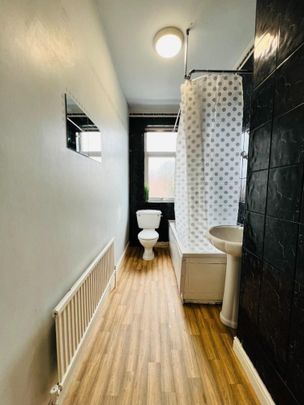 2 bedroom House To Let - Photo 1