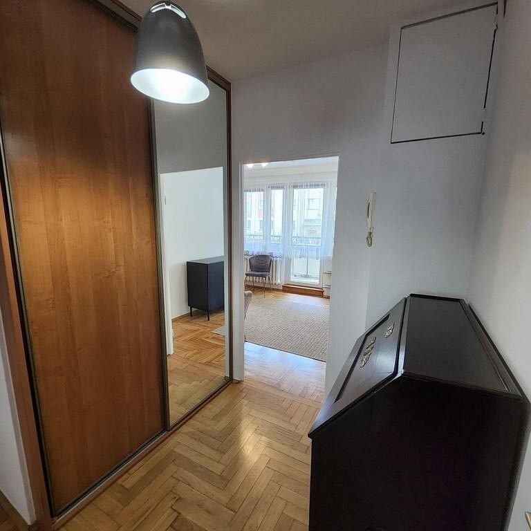 Centrum, 2 pokoje na parterze z dużym balkonem. - Photo 1