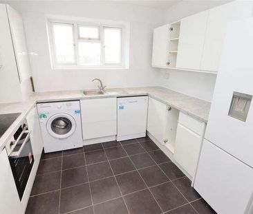 Allerton Road, Borehamwood, WD6 - Photo 4