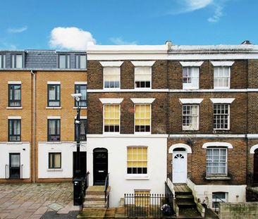 High Street, Rochester - Photo 4