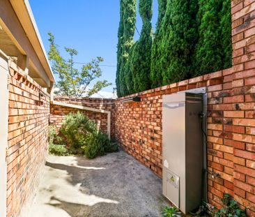 3 Howard Street, South Yarra VIC 3141 - Townhouse For Rent | Domain - Photo 6