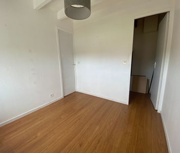 Location Appartement 2 pièces 43m² - Photo 1